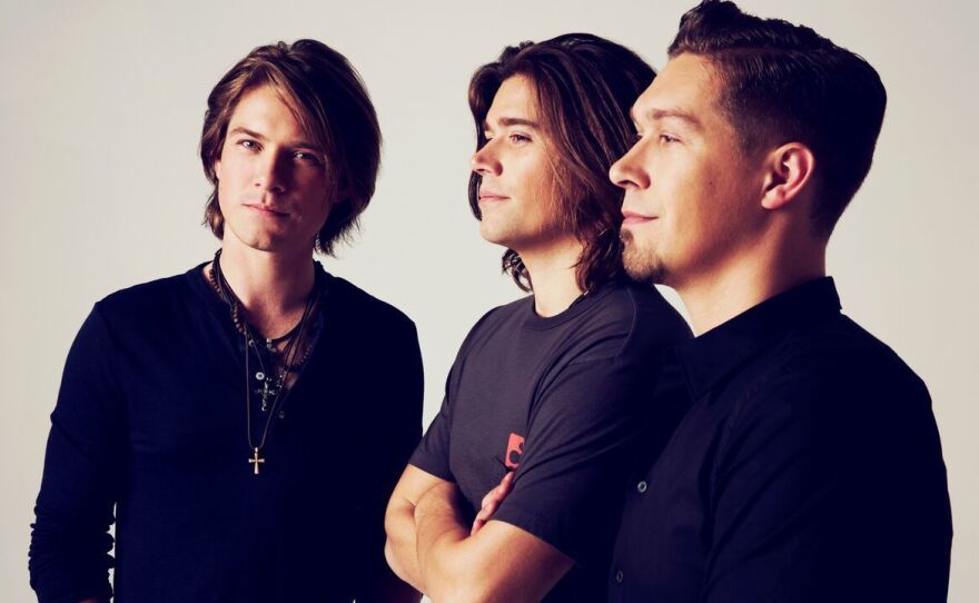 Hanson's <em>String Theory </em>is out Nov. 9.