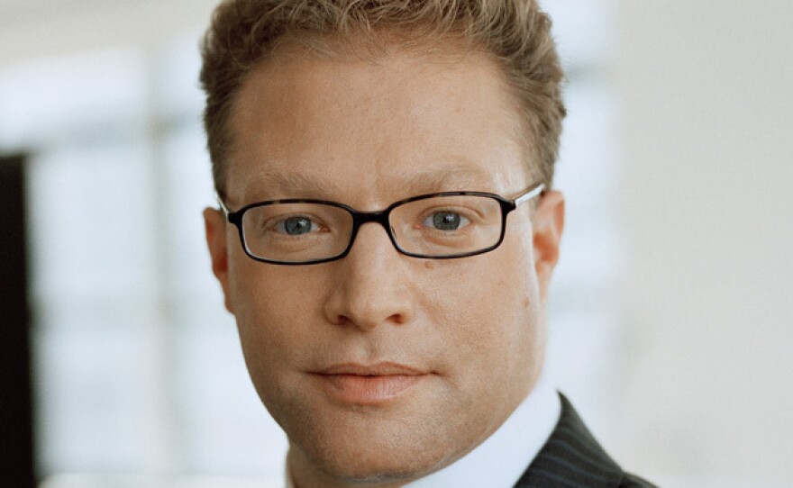 According to <em>Wall Street Journal</em> writer Robert Frank, for some of the high-beta rich, wealth is a "mirage in the desert," wherein the facade of fancy trappings conceals massive debt.