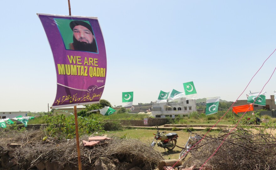 Pakistan's religious right has rallied around Mumtaz Qadri, who was recently hanged following his conviction for the 2011 murder of a politician.