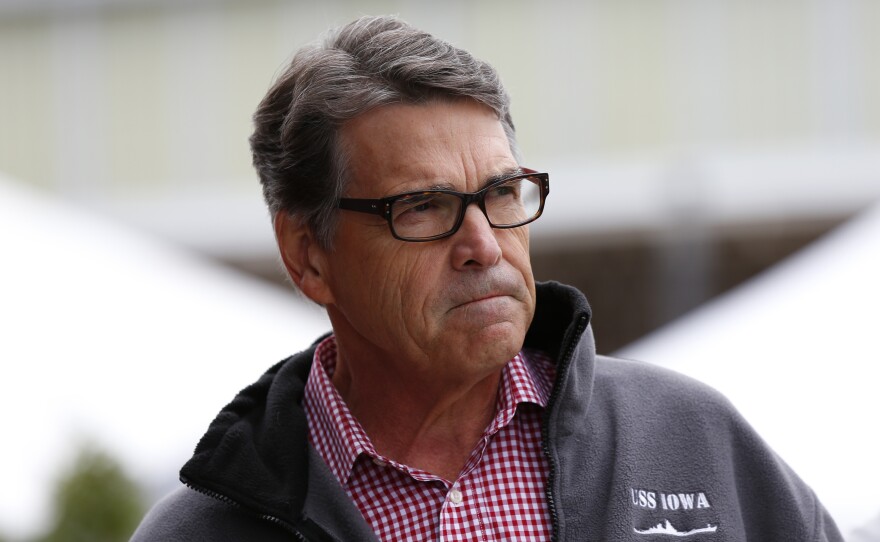 Former Texas Gov. Rick Perry announced Friday in St. Louis that he is suspending his second bid for the presidency.