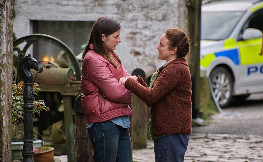 Alexandra Hannant as Catherine Halpin Jennifer Hennessey as Moll Halpin.