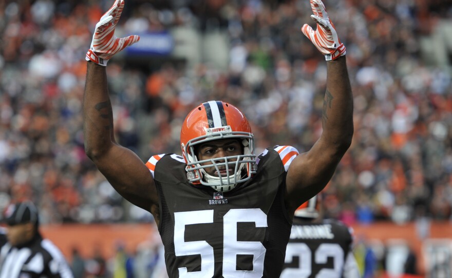 Cleveland Browns inside linebacker Karlos Dansby celebrates during a game against the Tampa Bay Buccaneers Sunday in Cleveland. The Browns won 22-17.