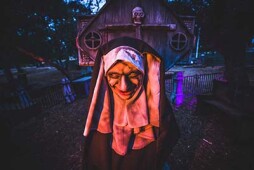hauntedtrail-02.jpg