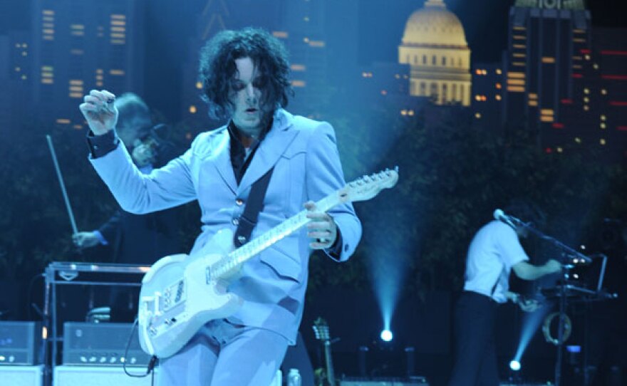 White Stripes leader Jack White performs in support of his solo LP "Blunderbuss."