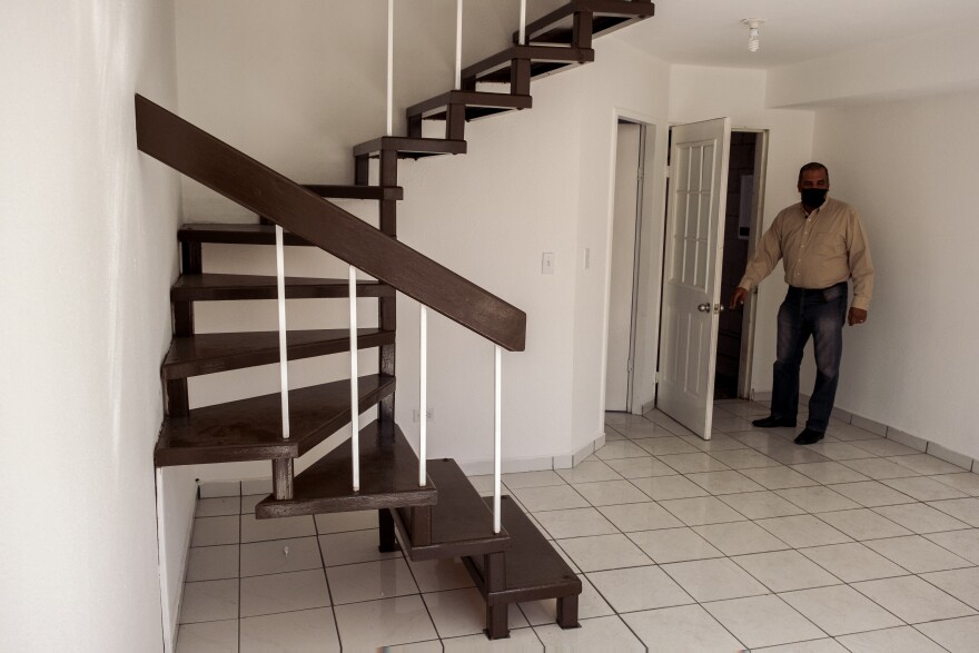 TJ APARTMENT 08.jpg