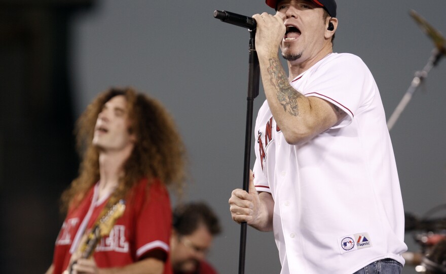 In this Sept. 29, 2008, file photo, singer Steve Harwell of Smash Mouth performs with the band during a rally celebrating the Los Angeles Angels' American League West Division Championship baseball title in Anaheim, Calif.