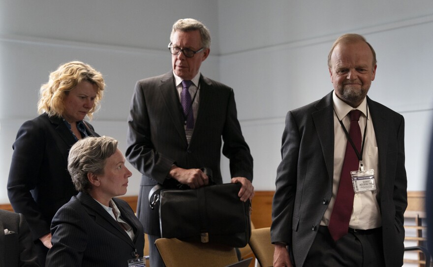 Monica Dolan as Jo Hamilton, Isobel Middleton as Kay Linnell, Alex Jennings as James Arbuthnot, Toby Jones as Alan BATES IN BATES VS THE POST OFFICE on MASTERPIECE