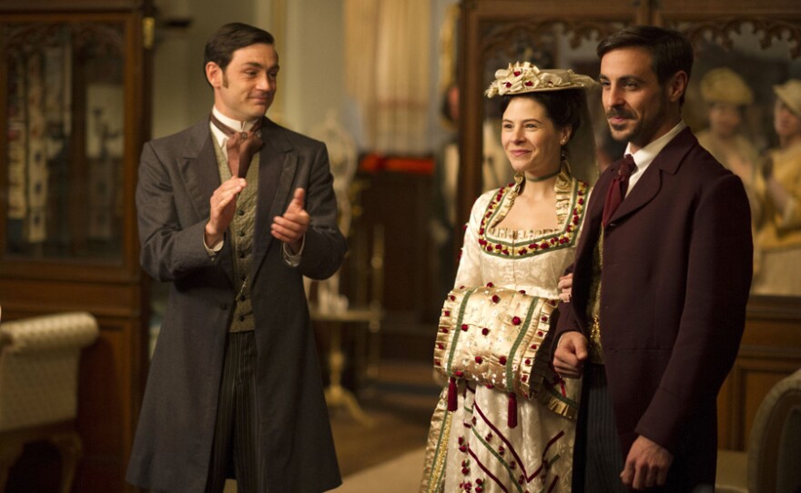 Matthew McNulty as Dudley, Elaine Cassidy as Katherine, and Emun Elliot at Moray.