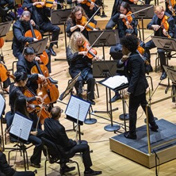 'Music of the Night': Mahler Symphony No. 7