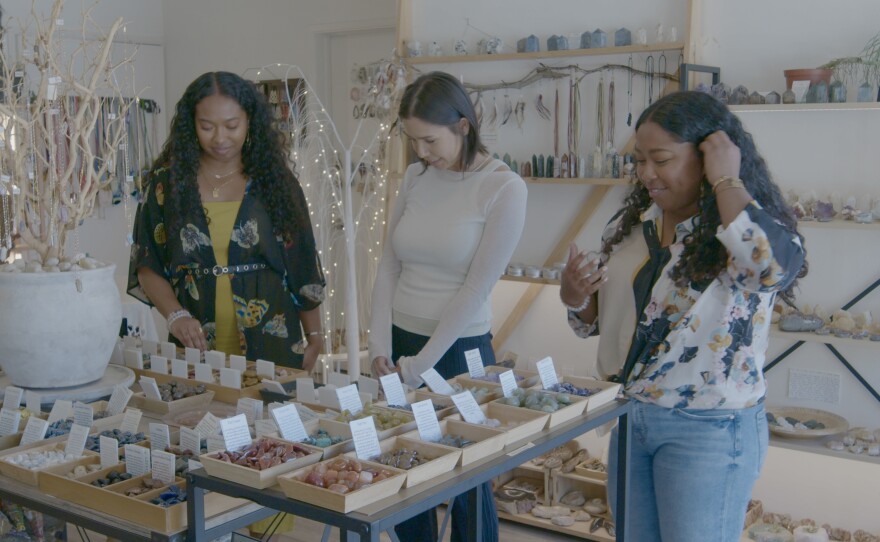 Soultry Sisters (Toni and Alyssa Junious talk with host Rio Villa Ezell in center)