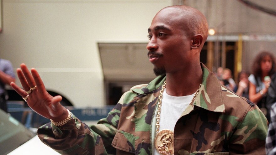 Rapper Tupac Shakur arrives at New York's Radio City Music Hall, on Sept. 4, 1996.