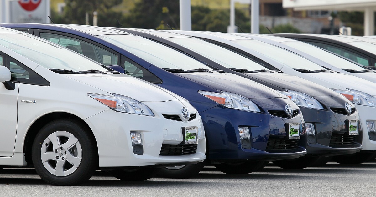 Toyota Reaches $1 Billion Settlement In Recall Case, Attorney Says ...