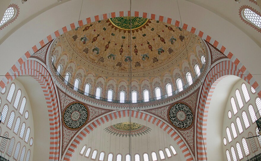 Dome inside the Suleymaniye Mosque (1550-1557) Sponsored by Sultan Suleyman - Instanbul, Turkey.