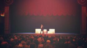 Voice of San Diego CEO Scott Lewis greets the audience at the "No BS Mayoral Debate."