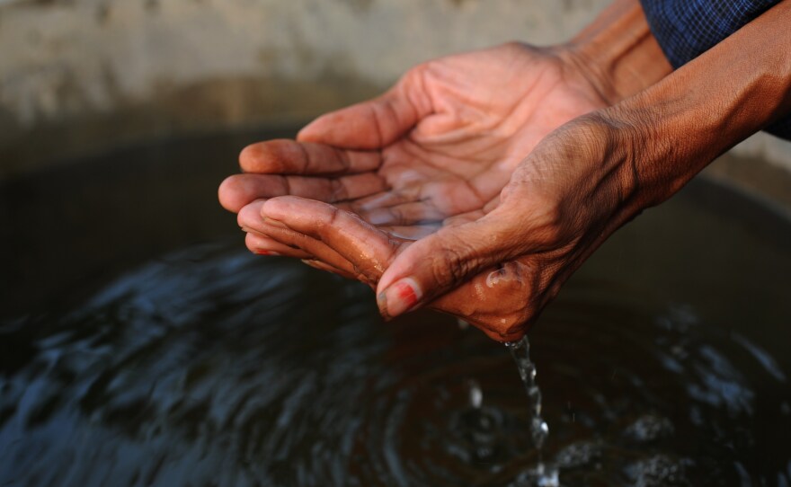 Contaminated water can spread diseases like cholera and typhoid. A new project aims to provide water filters in the form of an educational book.