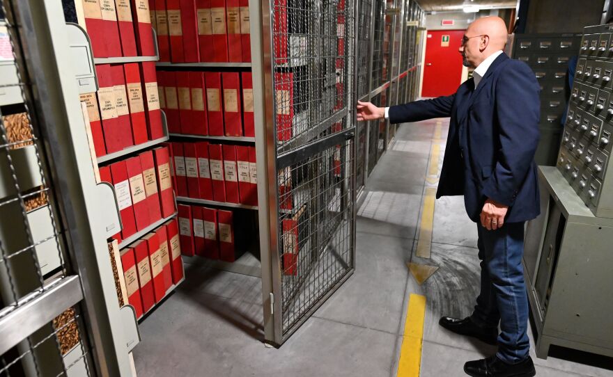 An attendant opens the section of the Vatican archive dedicated to Pope Pius XII on Thursday. The March 2 unsealing of the archives of Pope Pius XII, the controversial World War II-era pontiff whose papacy lasted from 1939 to 1958, has been awaited for decades by Jewish groups and historians.