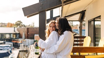 Valentine’s Day at Lakehouse Resort: Romantic Stays + Prix Fixe Dinner at Brickman’s