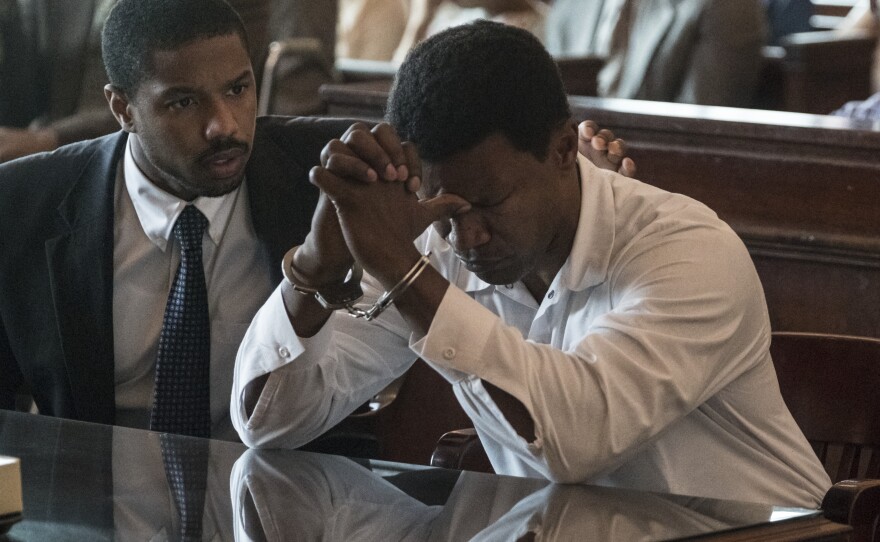 Bryan Stevenson (Michael B. Jordan and his client Walter McMillian (Jamie Foxx) in court in the new film "Just Mercy."