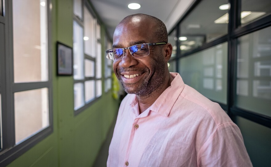 Kelly Chibale has long been drawn to organic chemistry. "I fell in love," he says with a laugh. "When you fall in love, you can't explain."