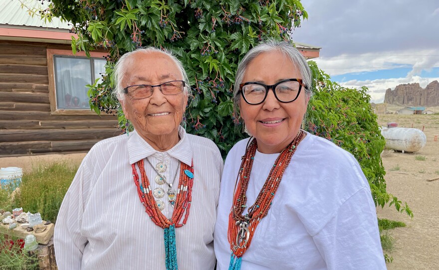 Navajo weaver TahNibaa Naataanii and her mother Sarah Naataanii apply generations of closely held mathematical knowledge to create stunning geometric patterns.