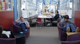 High Tech High in San Diego has a variety of spaces and furniture, giving students and work groups more flexibility for study and collaboration. 