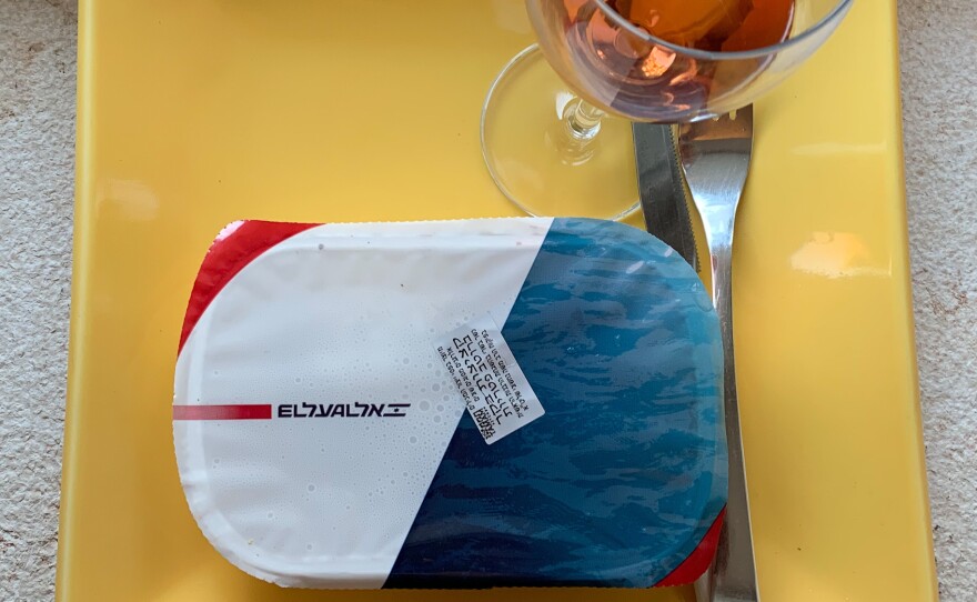 An Israeli company is selling airline meals as many flights remain grounded.