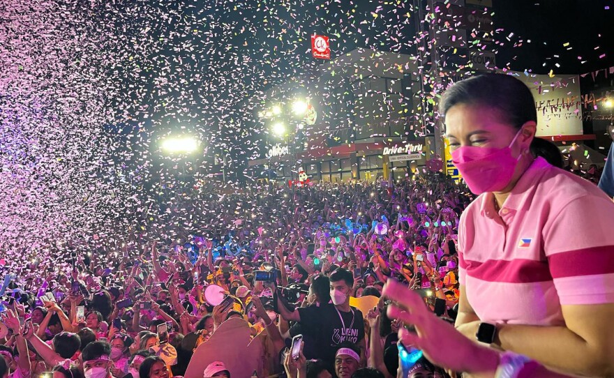 Confetti dropping on Leni Robredo (right) during a presidential campaign rally. (undated photo)