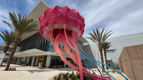 "Rise" Public Art at the New Terminal 1