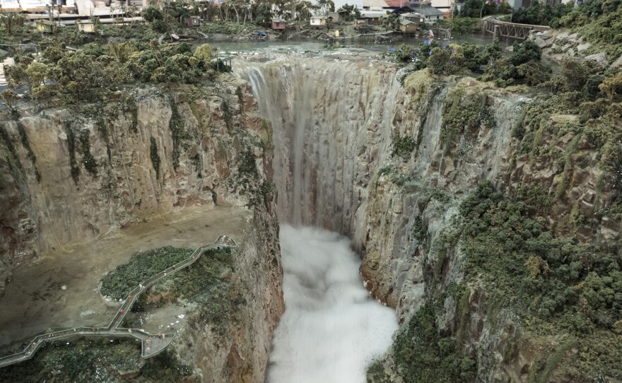 Model makers re-created Argentina's Iguazu Falls with real water.
