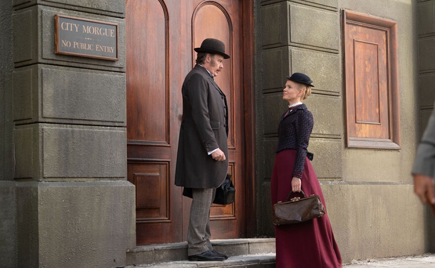 Simon Ludders as Mr. Potts and Kate Phillips as Eliza Scarlet