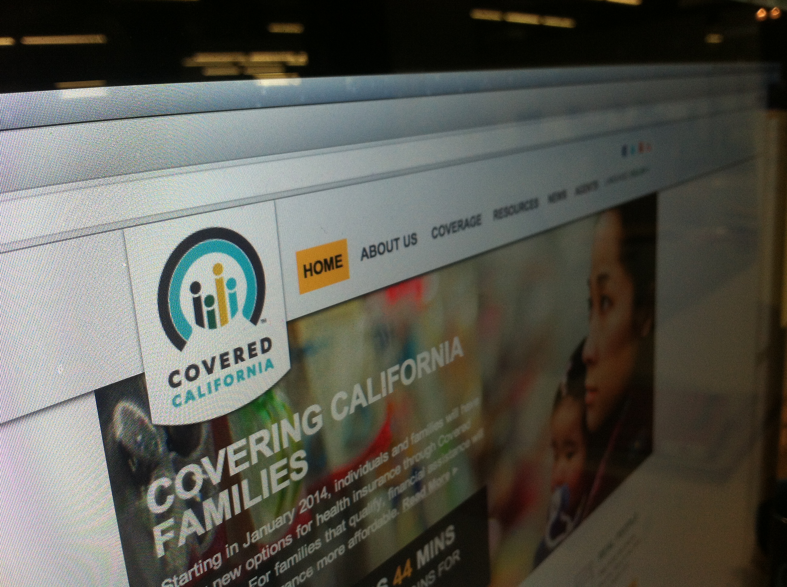 kpbs.org - Heidi de Marco - Fewer new Covered California enrollees in San Diego as federal subsidies end